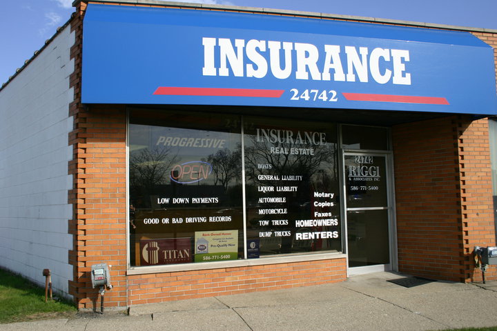 60477 138040789574387 8097191 n